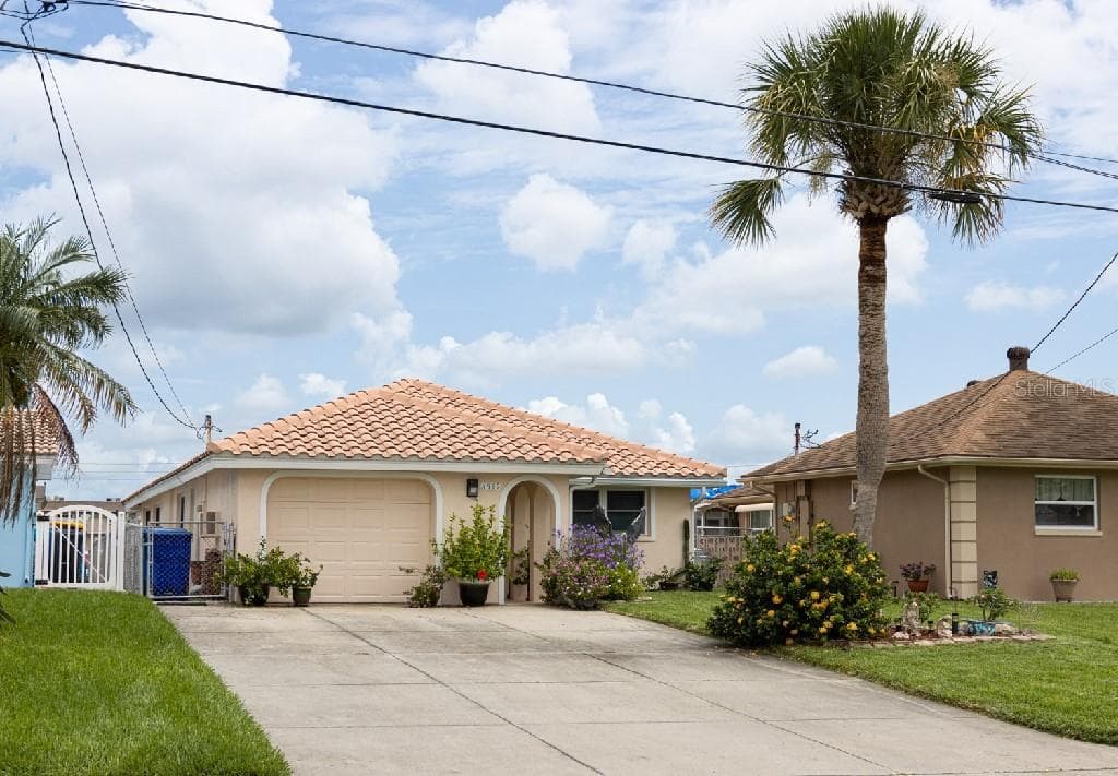 4549 TOPSAIL TRAIL
