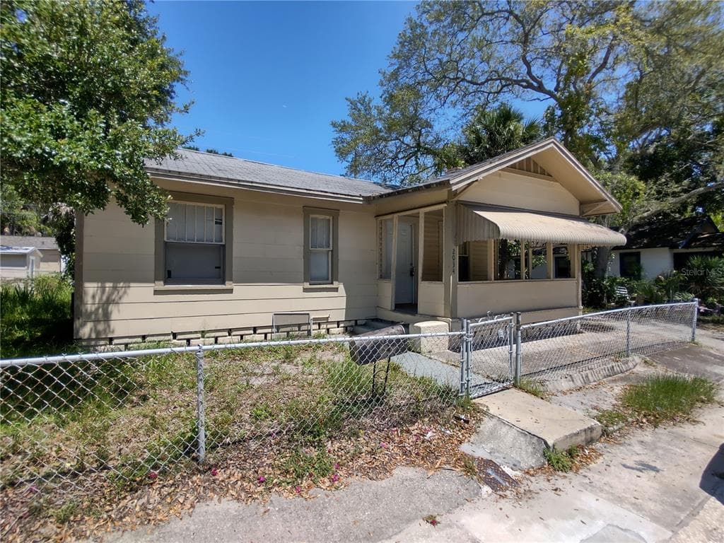 2034 AUBURN STREET S ST PETERSBURG, FL 33712