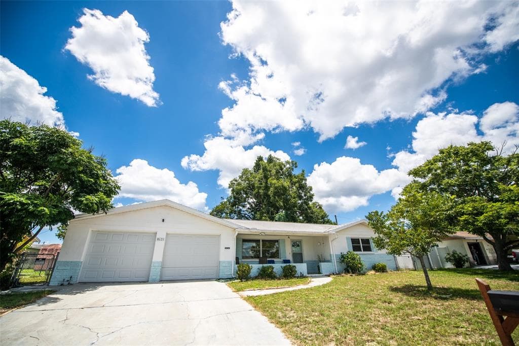4537 CROTON DRIVE NEW PORT RICHEY, FL 34652