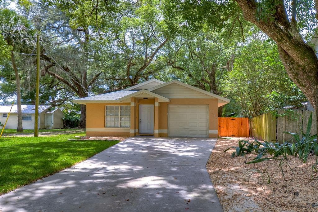 5149 4TH STREET ZEPHYRHILLS, FL 33542