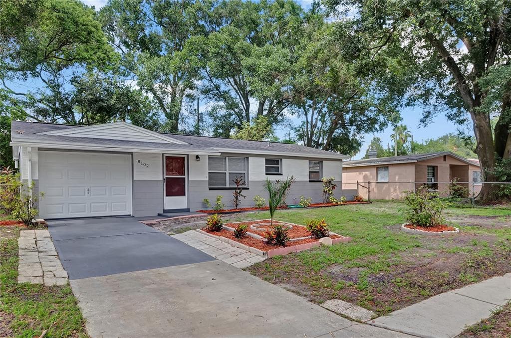 8102 ALPINE AVENUE TAMPA, FL 33619
