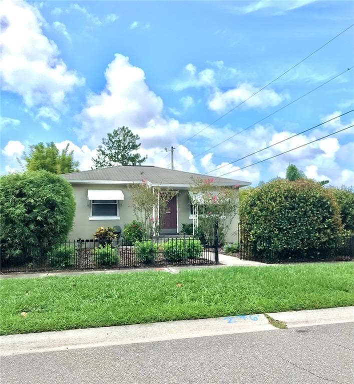 776 53RD TERRACE N ST PETERSBURG, FL 33703