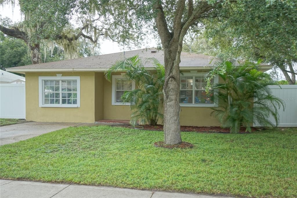 6722 S ENGLEWOOD AVENUE TAMPA, FL 33611