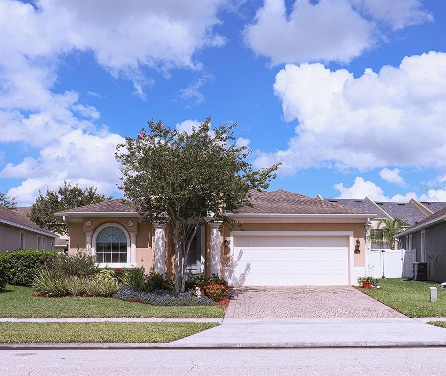 636 SPRING OAK CIRCLE ORLANDO, FL 32828