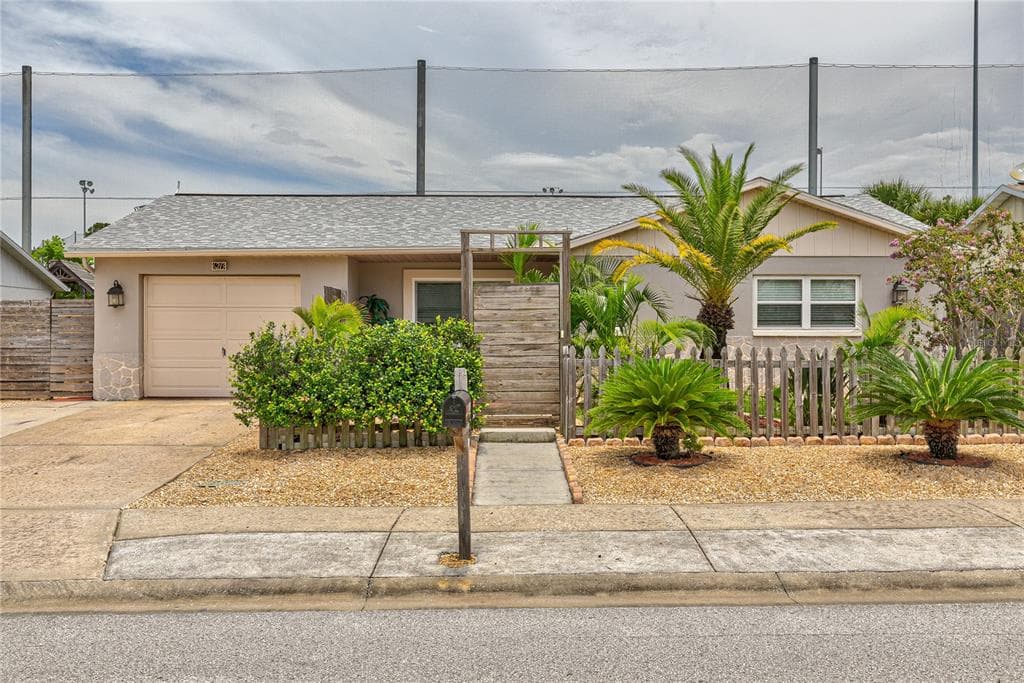 6213 LANGSTON AVENUE NEW PORT RICHEY, FL 34653