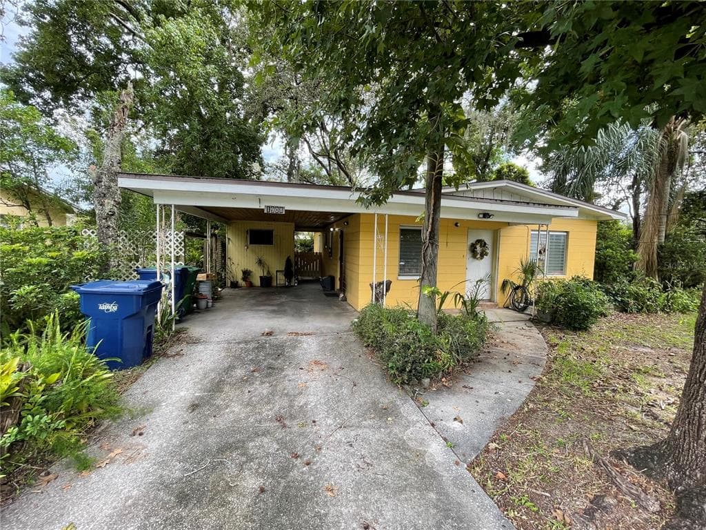 1908 E BOUGAINVILLEA AVENUE TAMPA, FL 33612