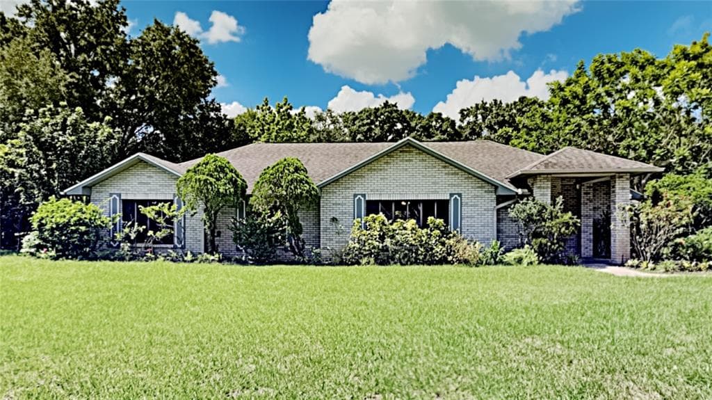 1717 JOE MCINTOSH ROAD PLANT CITY, FL 33565