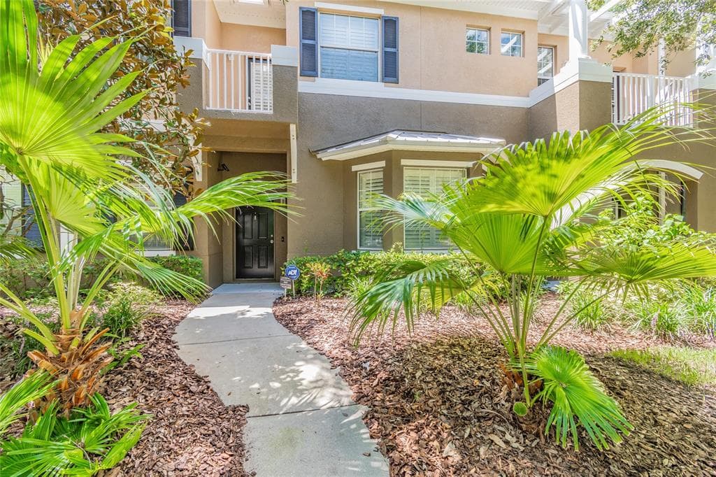 7558 TAMARIND AVENUE TAMPA, FL 33625