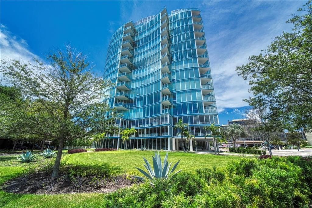 2900 W BAY TO BAY BOULEVARD UNIT 1003 TAMPA, FL 33629