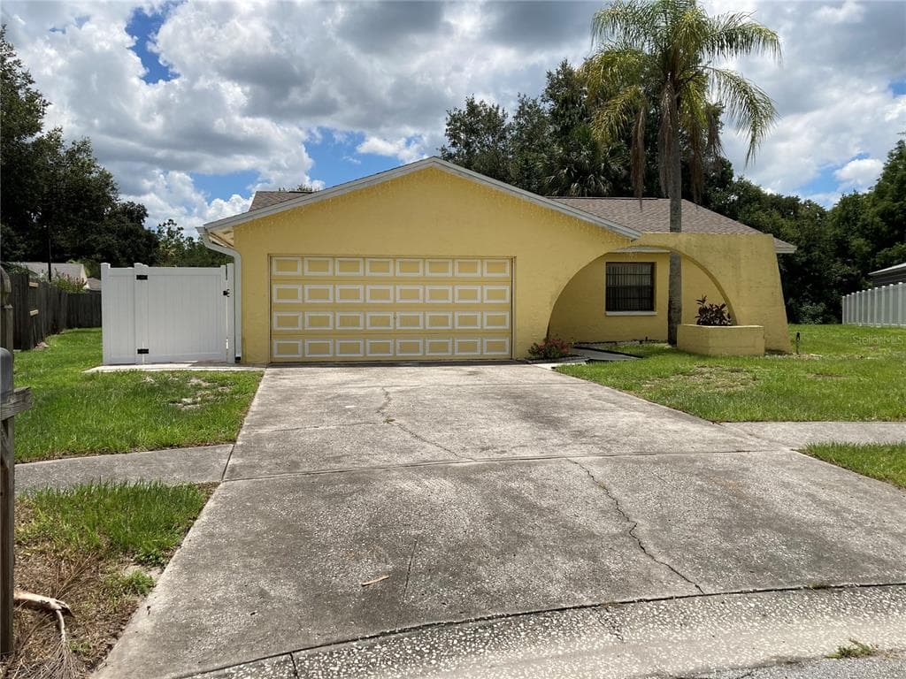 5458 PENTAIL CIRCLE