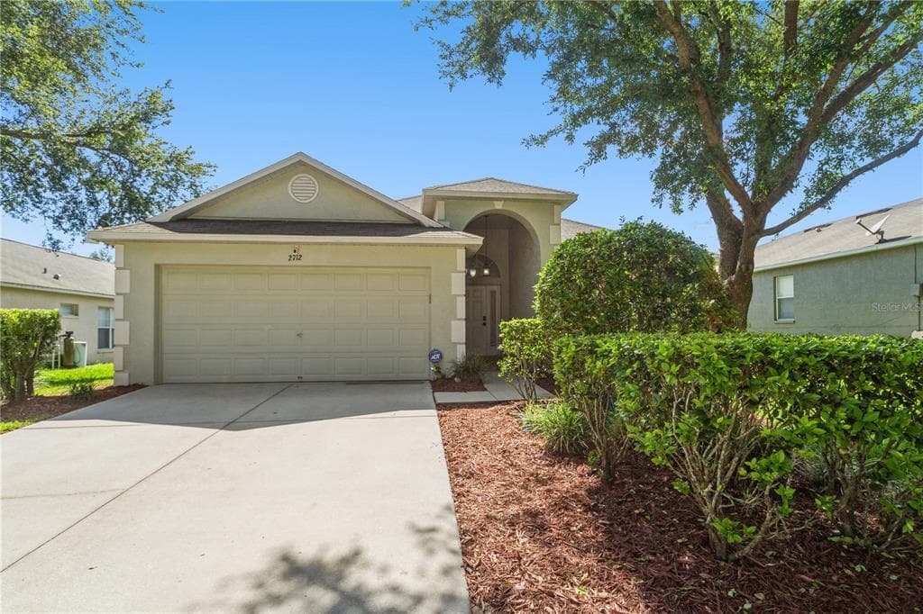 2712 BUCKHORN PRESERVE BOULEVARD VALRICO, FL 33596