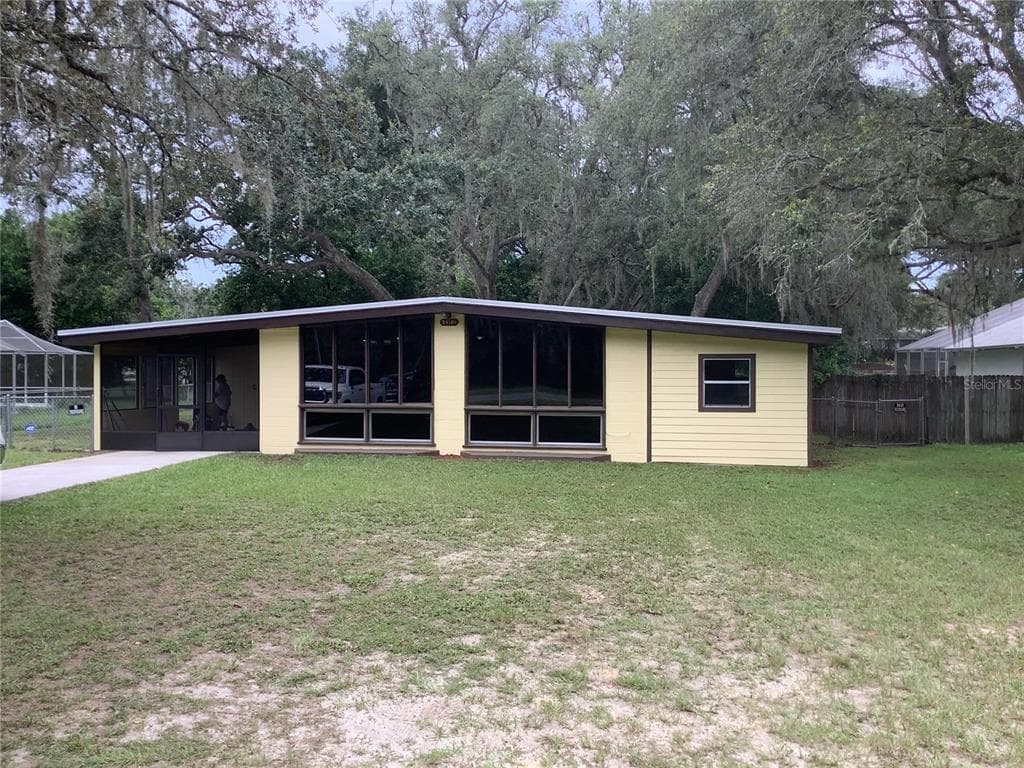 34101 RIDGE MANOR BOULEVARD DADE CITY, FL 33523