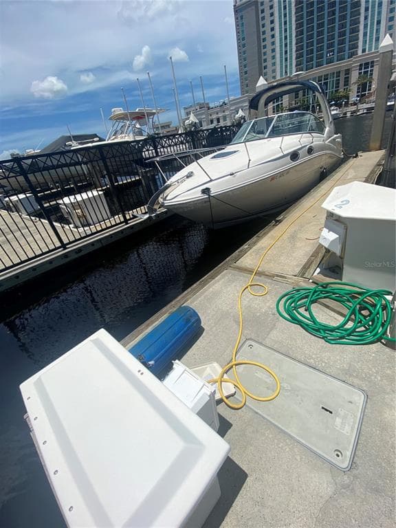 371 CHANNELSIDE DRIVE UNIT 1 TAMPA, FL 33602