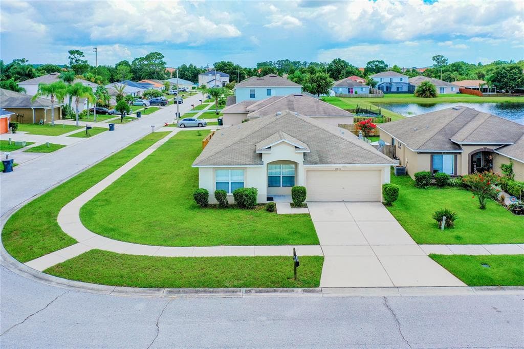 11846 BRENFORD CREST DRIVE RIVERVIEW, FL 33579