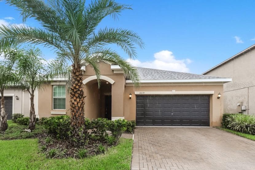 10119 COUNT FLEET DRIVE RUSKIN, FL 33573
