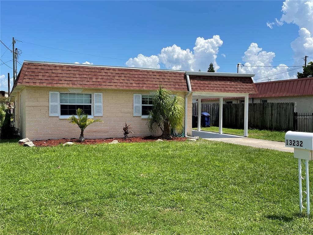 13232 CAROL DRIVE HUDSON, FL 34667