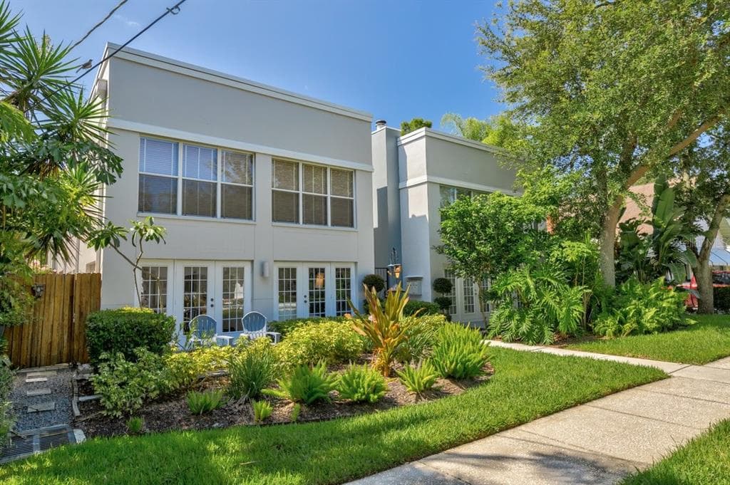 2002 W DEKLE AVENUE UNIT C TAMPA, FL 33606
