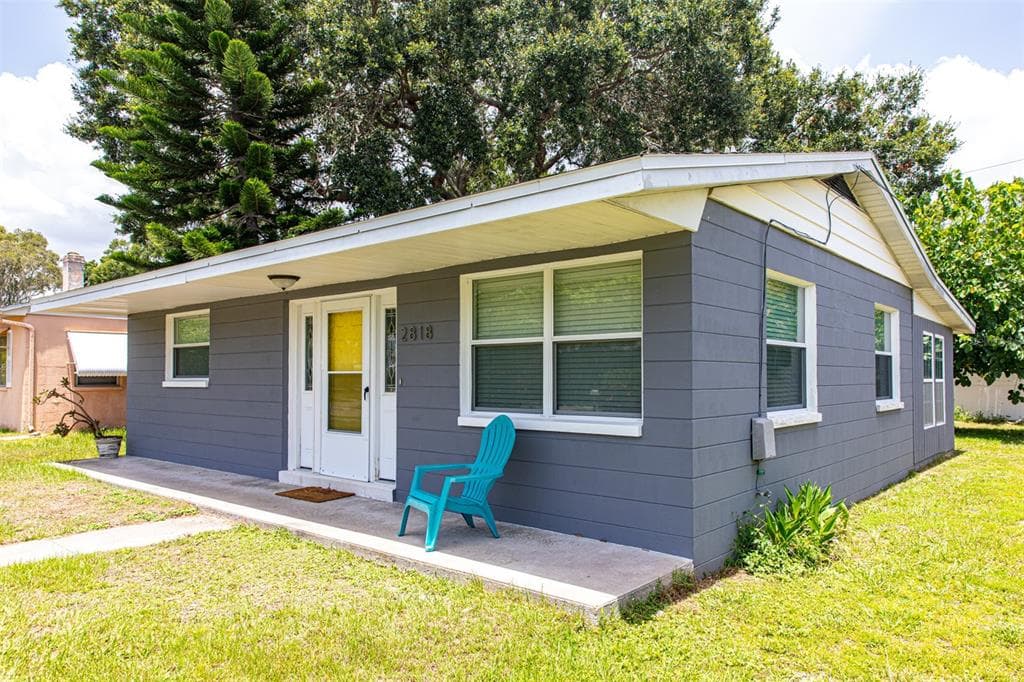 2818 TIFTON STREET S GULFPORT, FL 33711