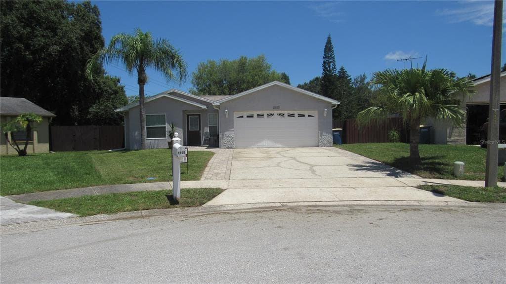 2520 FAWN COURT CLEARWATER, FL 33761
