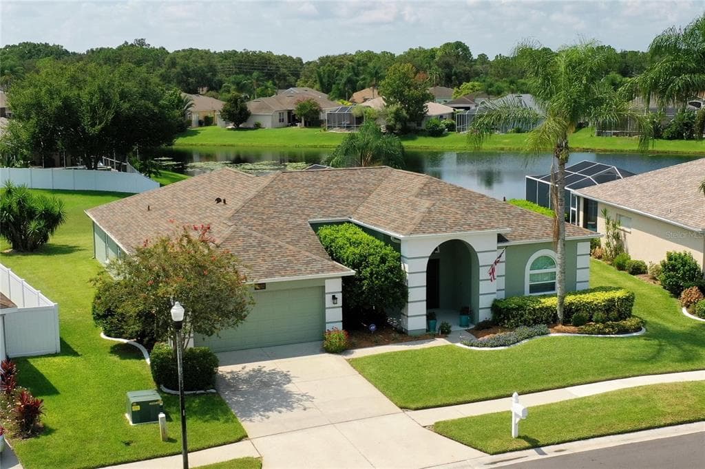 22052 RED JACKET LANE LAND O LAKES, FL 34639