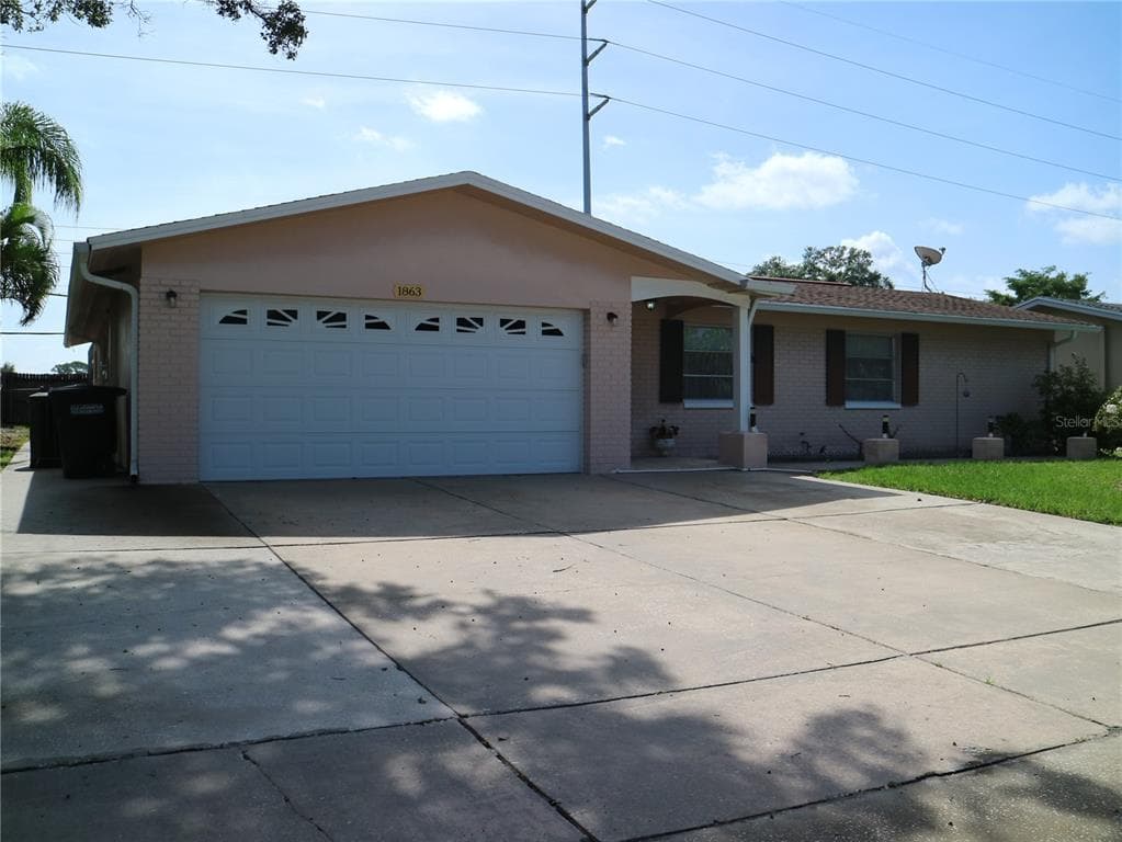1863 ALBRIGHT DRIVE CLEARWATER, FL 33765