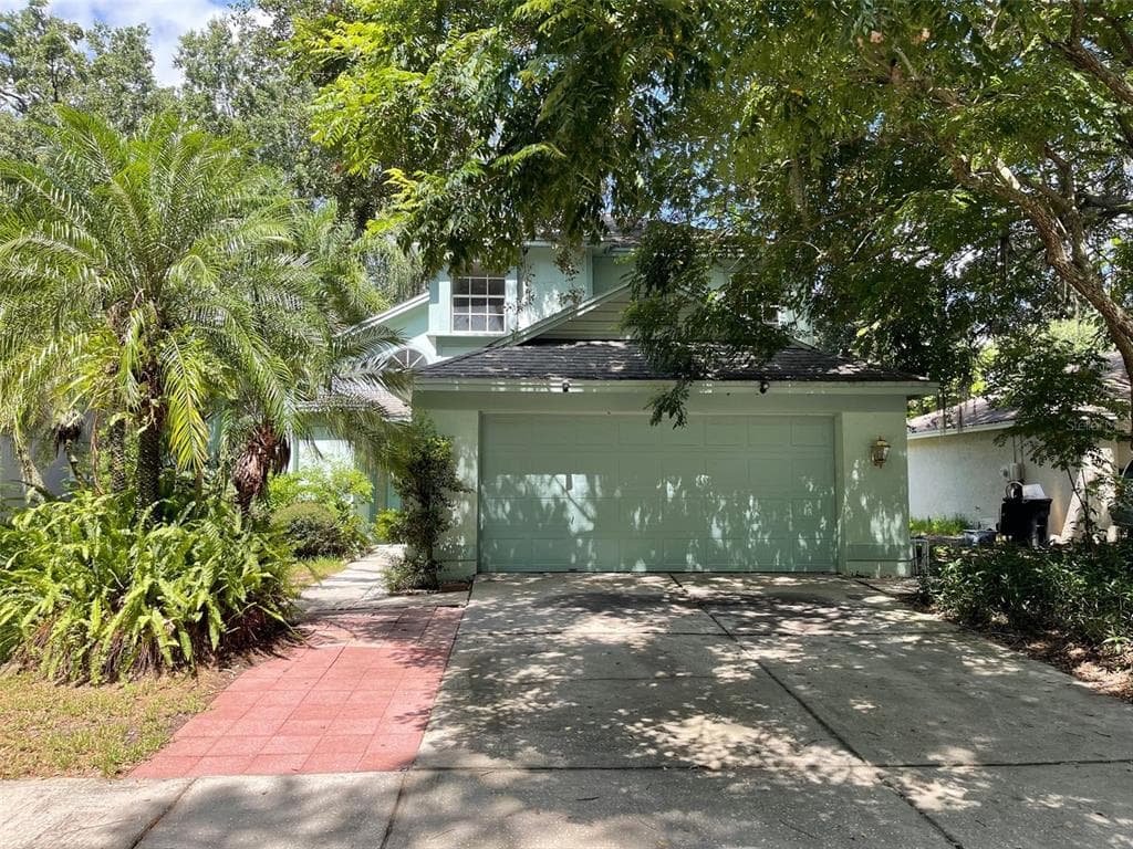 1722 STAYSAIL DRIVE VALRICO, FL 33594