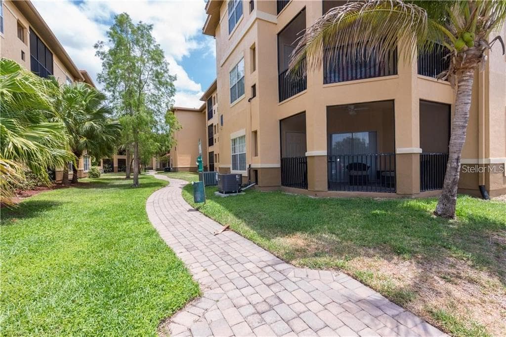 4307 BAYSIDE VILLAGE DRIVE UNIT 106 TAMPA, FL 33615