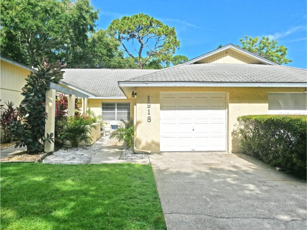 1918 ELAINE DRIVE UNIT 8 CLEARWATER, FL 33760