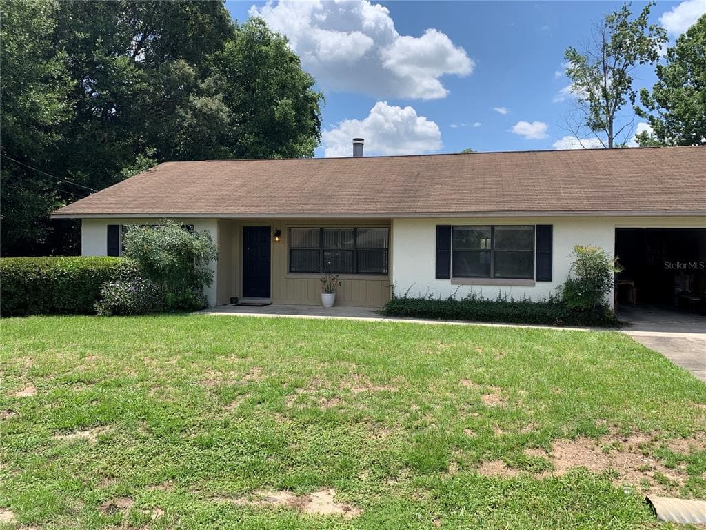 32 BANYAN PASS OCALA, FL 34472