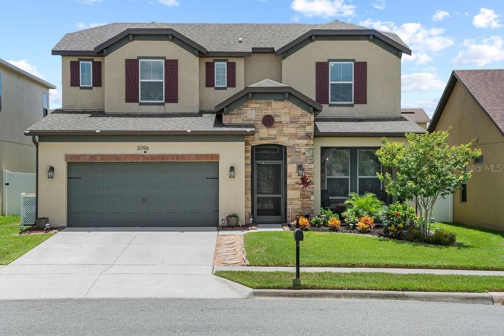 3096 PRINCEWOOD DRIVE MINNEOLA, FL 34715