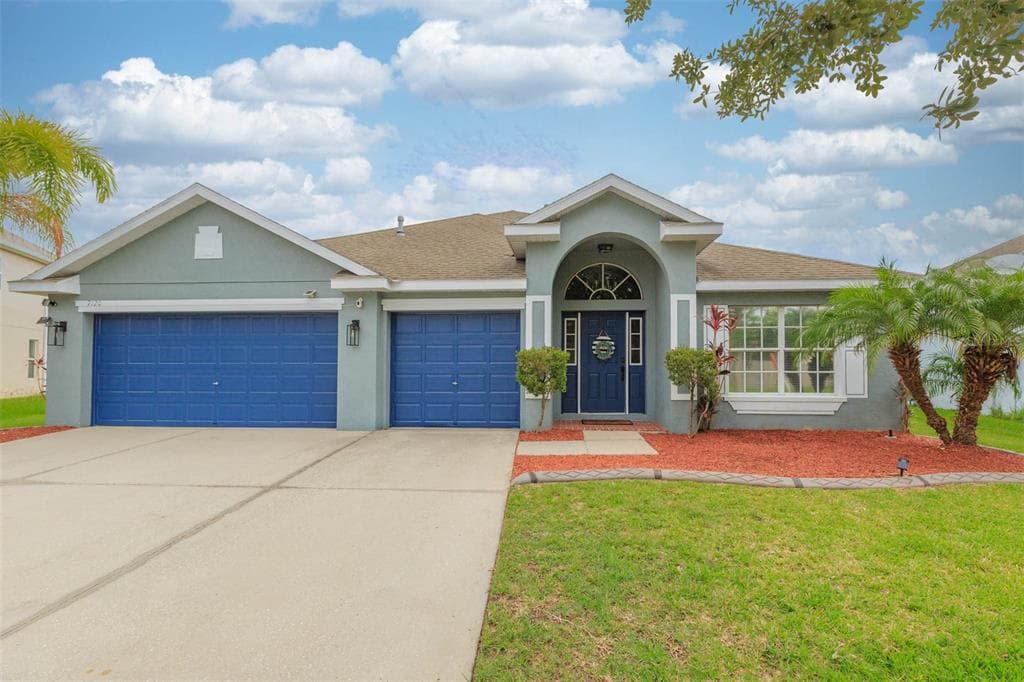 7120 CROMWELL PARK LANE APOLLO BEACH, FL 33572