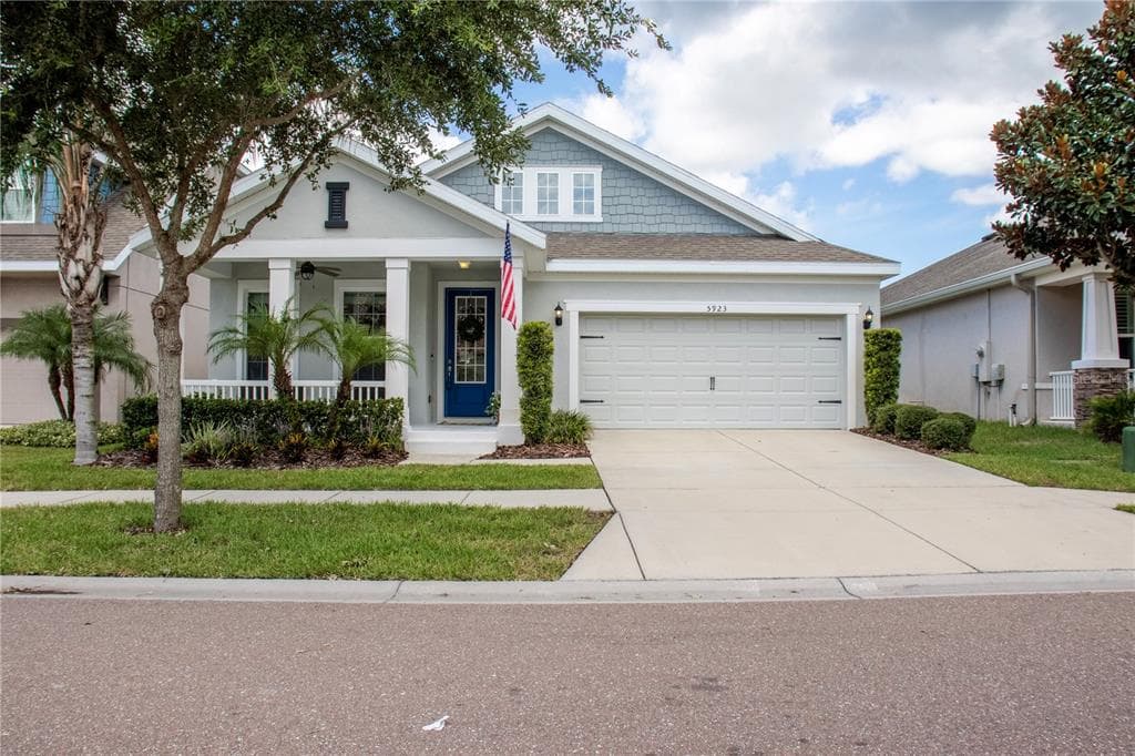 5923 ESKER FALLS LANE LITHIA, FL 33547