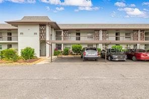 5197 SILENT LOOP UNIT 222 NEW PORT RICHEY, FL 34652