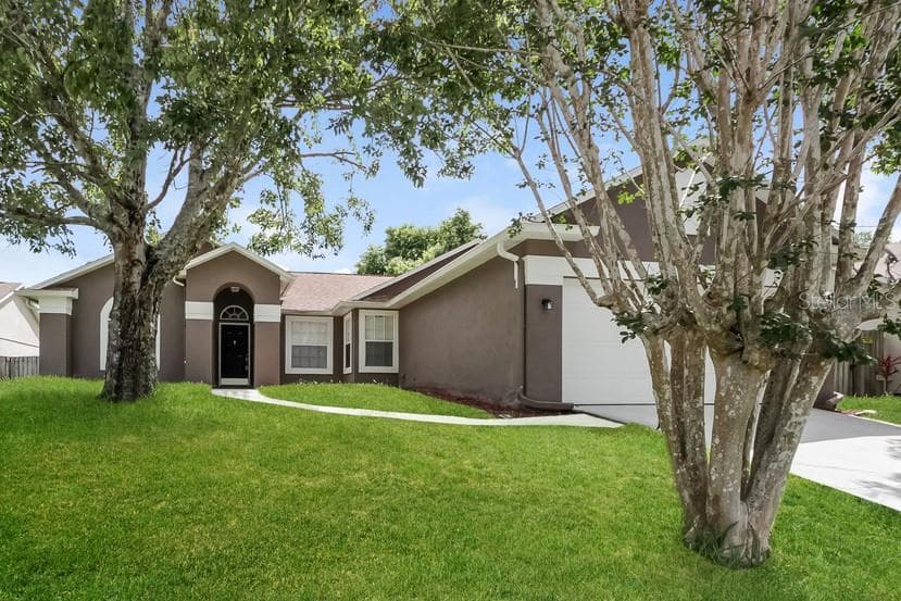 2556 COACHBRIDGE COURT OVIEDO, FL 32766