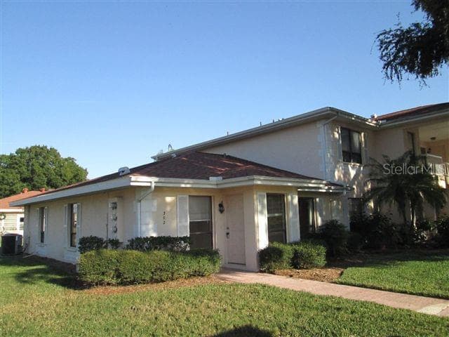 302 KELSEY WAY SUN CITY CENTER, FL 33573