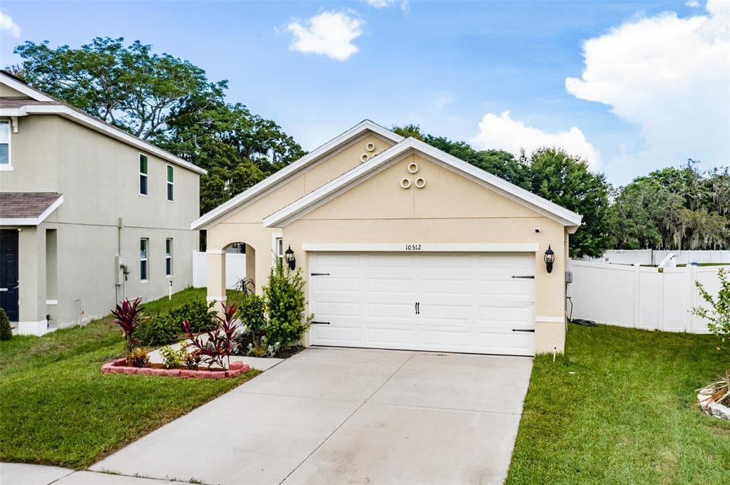 10512 WHISPERING HAMMOCK DRIVE RIVERVIEW, FL 33578