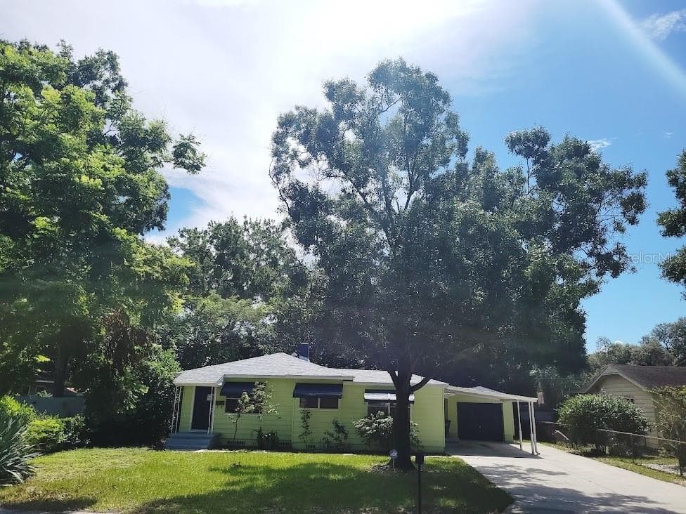 8115 N FIELDING AVENUE TAMPA, FL 33604