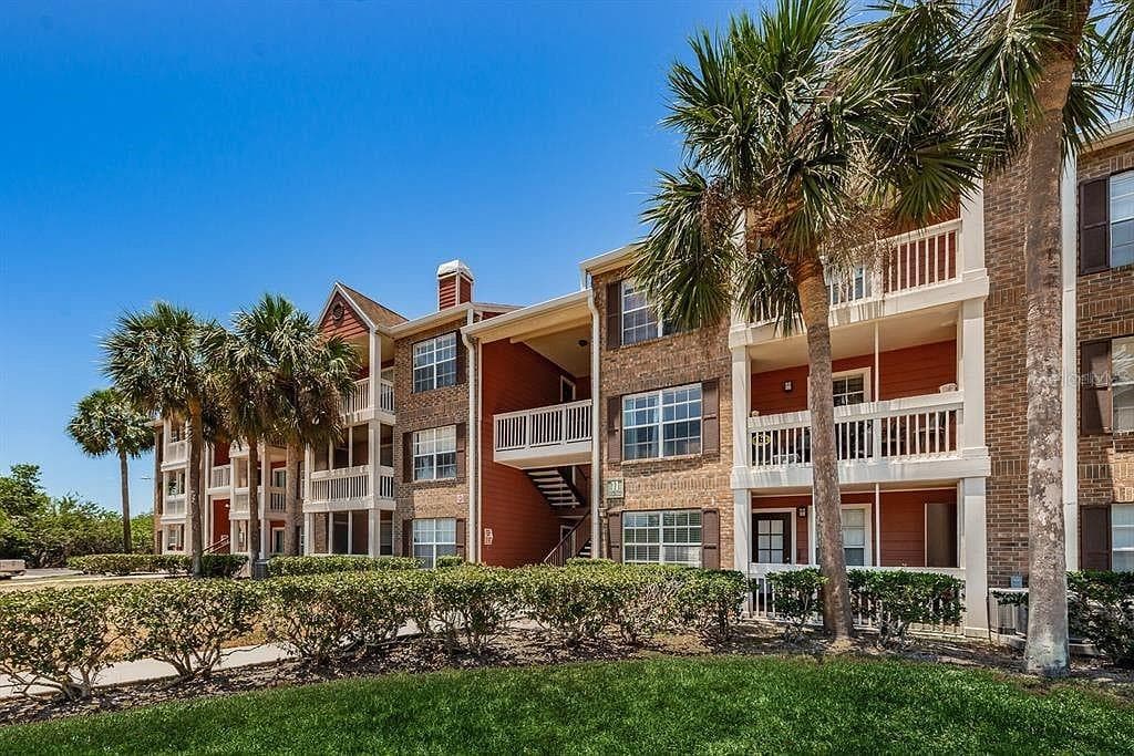 10200 GANDY BOULEVARD N UNIT 1104 ST PETERSBURG, FL 33702