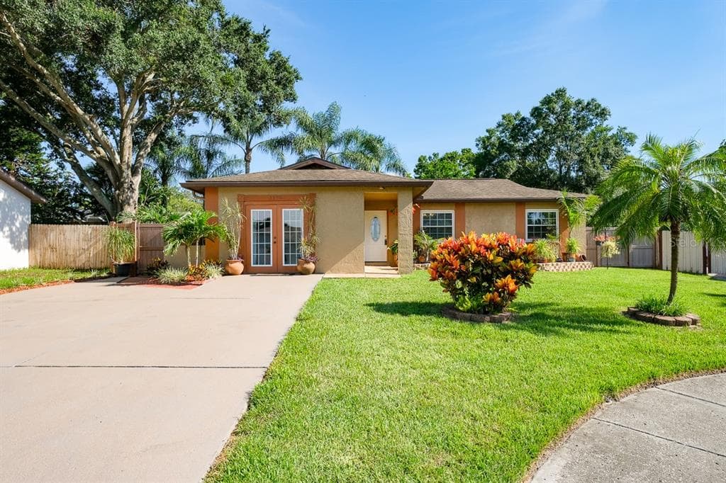 2310 KNOLL AVENUE S PALM HARBOR, FL 34683