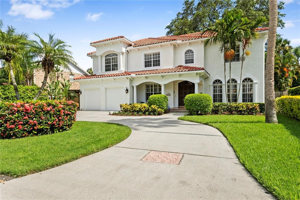 4306 W BEACH PARK DRIVE TAMPA, FL 33609