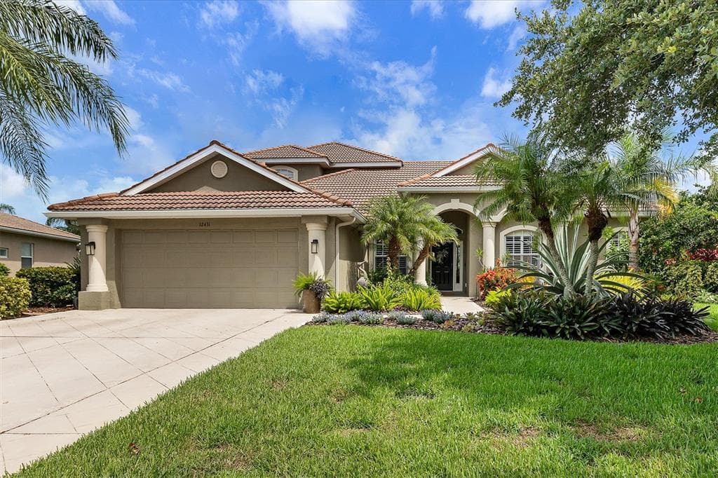 12431 NATUREVIEW CIRCLE BRADENTON, FL 34212