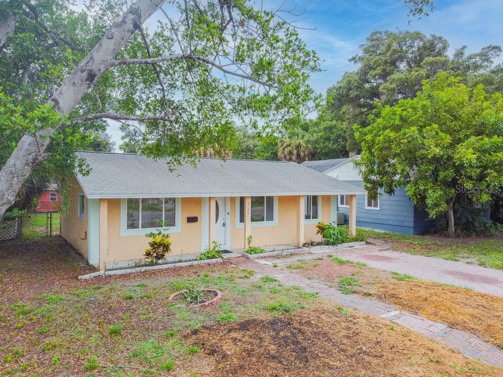 5134 1ST AVENUE S ST PETERSBURG, FL 33707