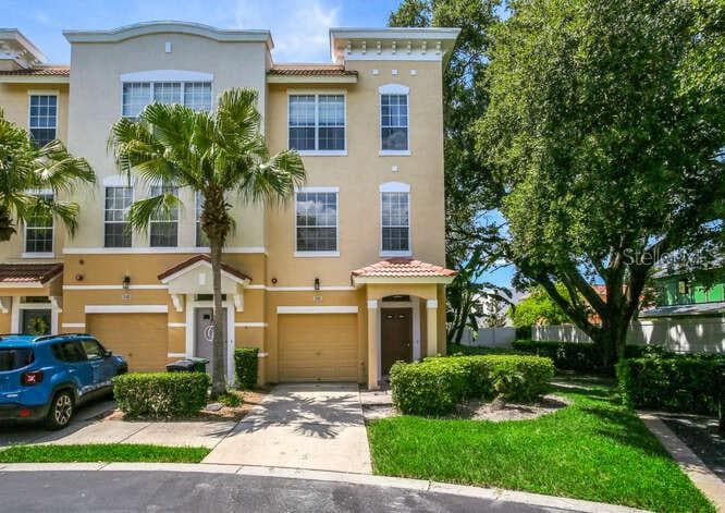 3161 BAYSHORE OAKS DRIVE