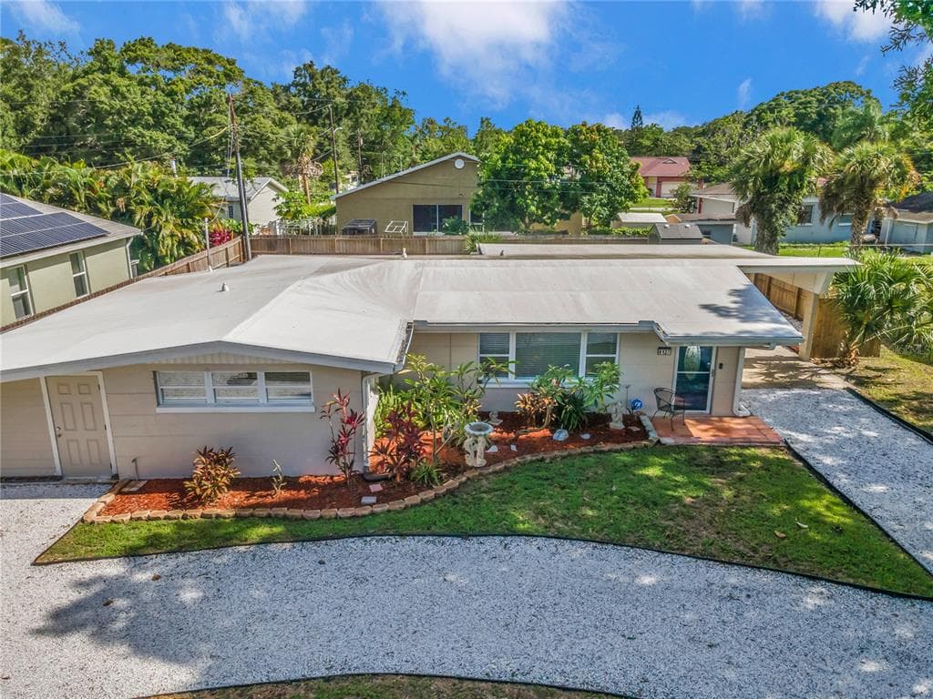 6127 82ND TERRACE N PINELLAS PARK, FL 33781