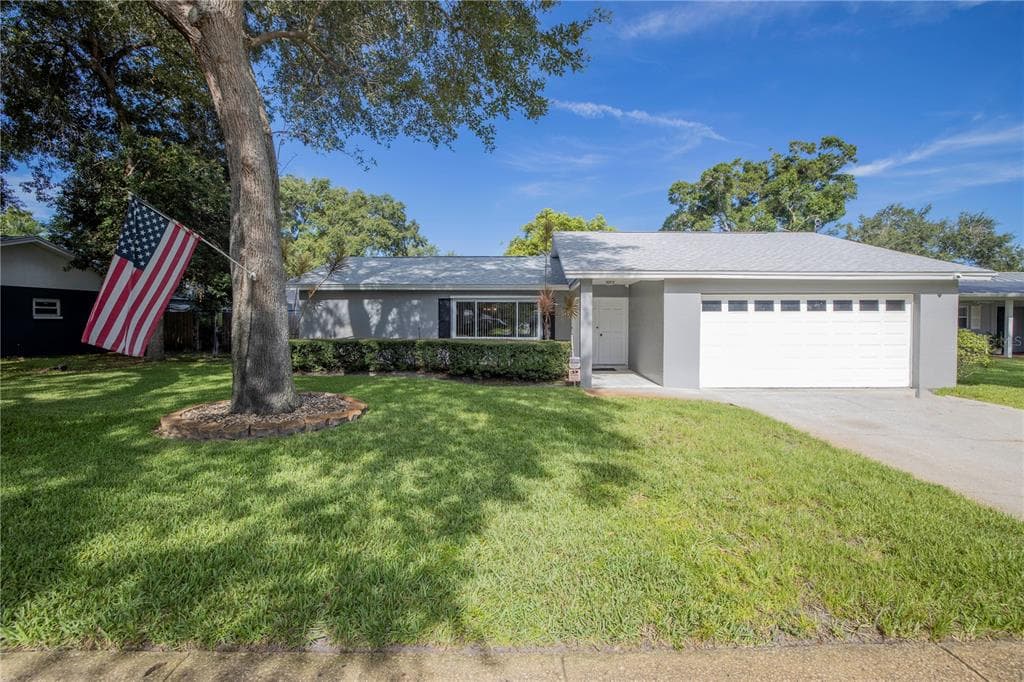 10998 117TH WAY LARGO, FL 33778