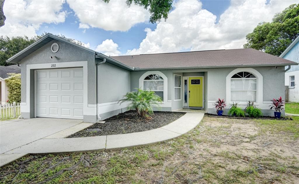 2112 INTERVISTA LANE VALRICO, FL 33594
