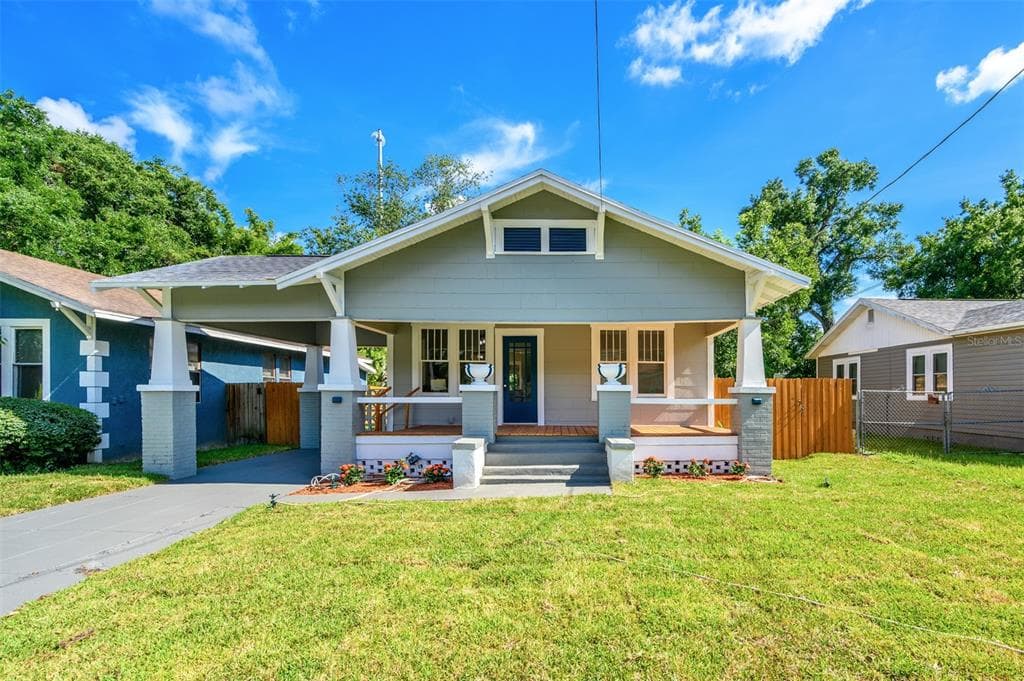 1207 E IDA STREET TAMPA, FL 33603