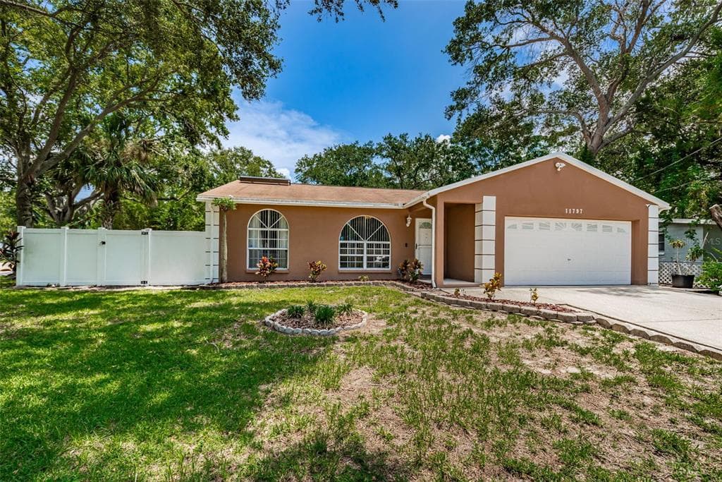11797 90TH STREET LARGO, FL 33773