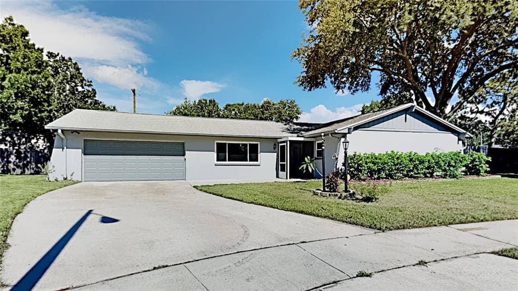 204 VAN GOGH CIRCLE BRANDON, FL 33511