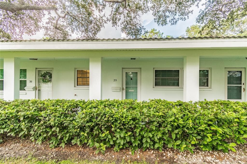 11200 102ND AVENUE UNIT 29 SEMINOLE, FL 33778